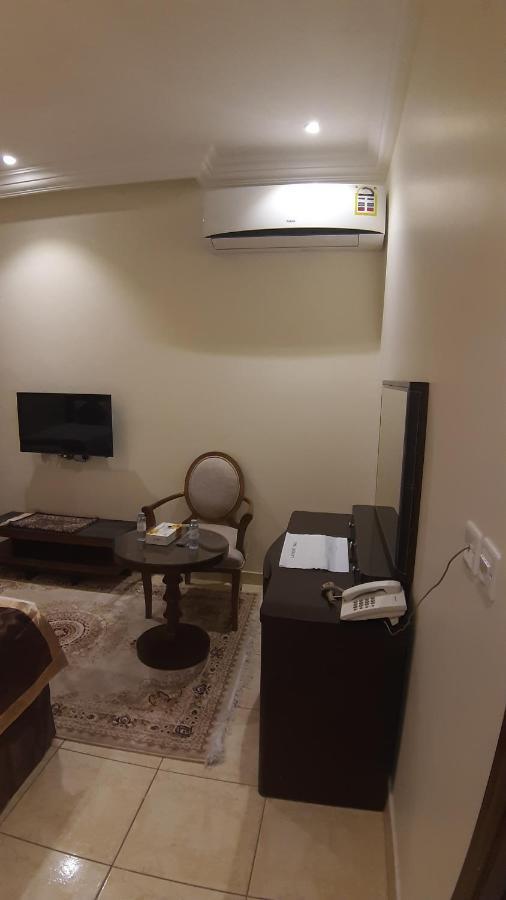 Al Rawda - Hotel Tabuk Exteriör bild