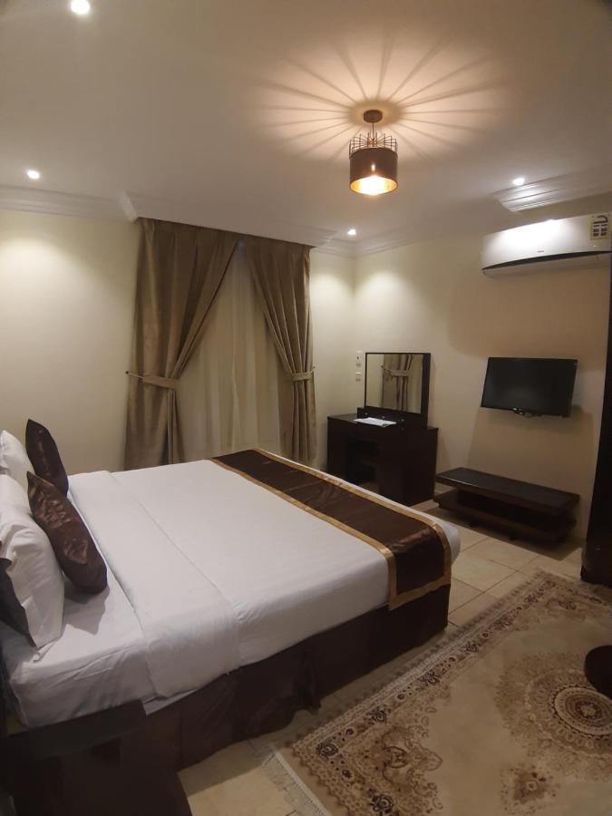 Al Rawda - Hotel Tabuk Exteriör bild