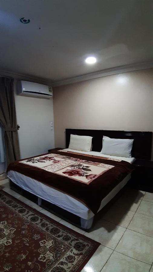 Al Rawda - Hotel Tabuk Exteriör bild