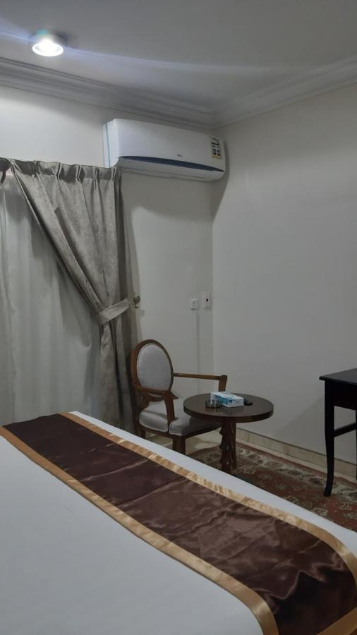 Al Rawda - Hotel Tabuk Exteriör bild