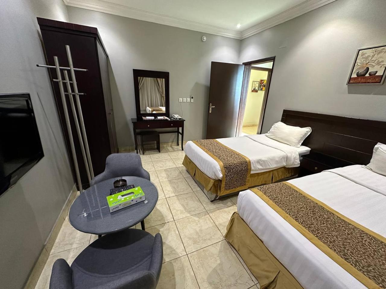Al Rawda - Hotel Tabuk Exteriör bild